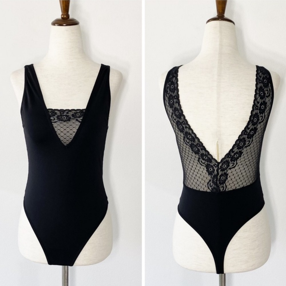 Forever 21 black low back lace accent thong bodysuit size medium